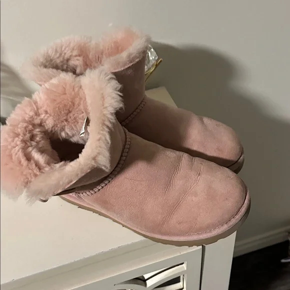 UGG Blush Shearling-Lined Winter Boots - Picture 4 of 8